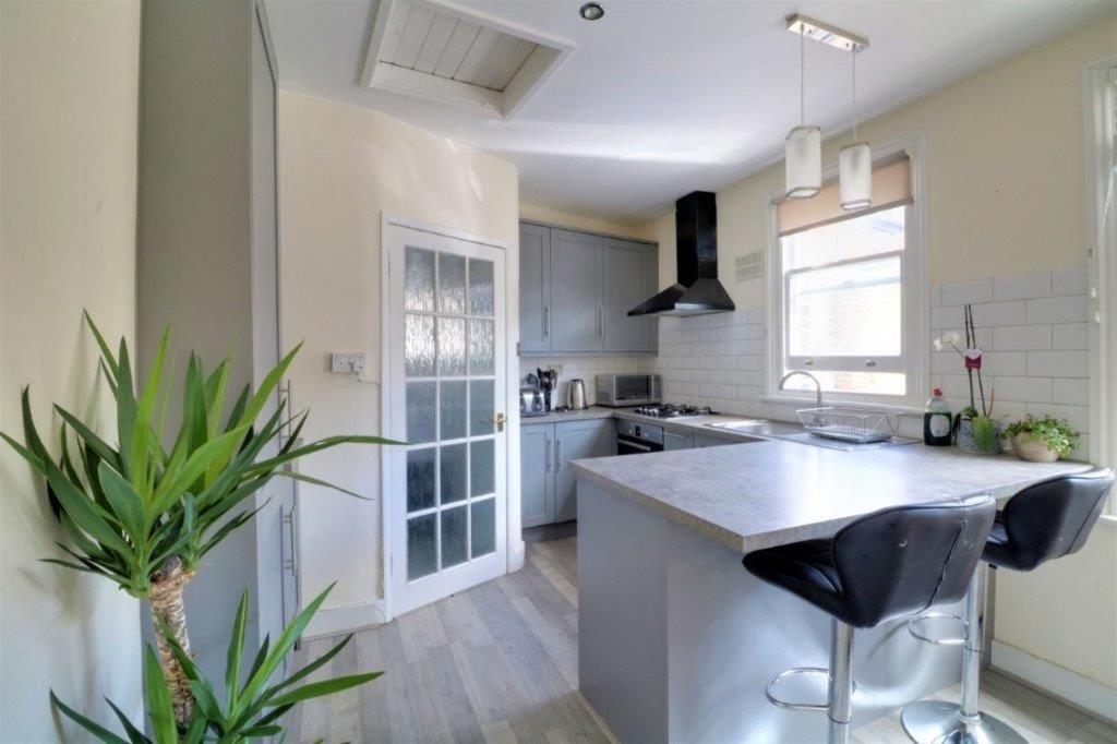Replingham Road Apartment London Exterior photo